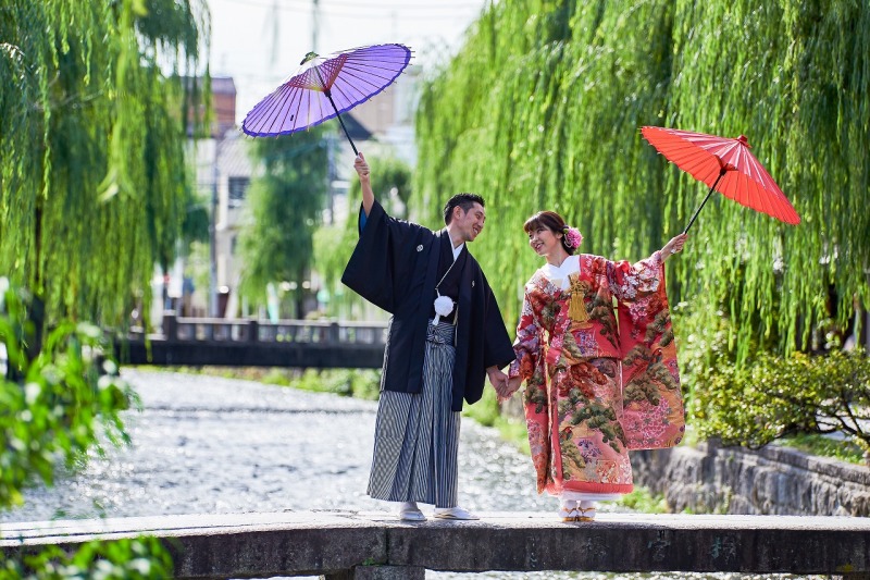 色打掛で白川へ!