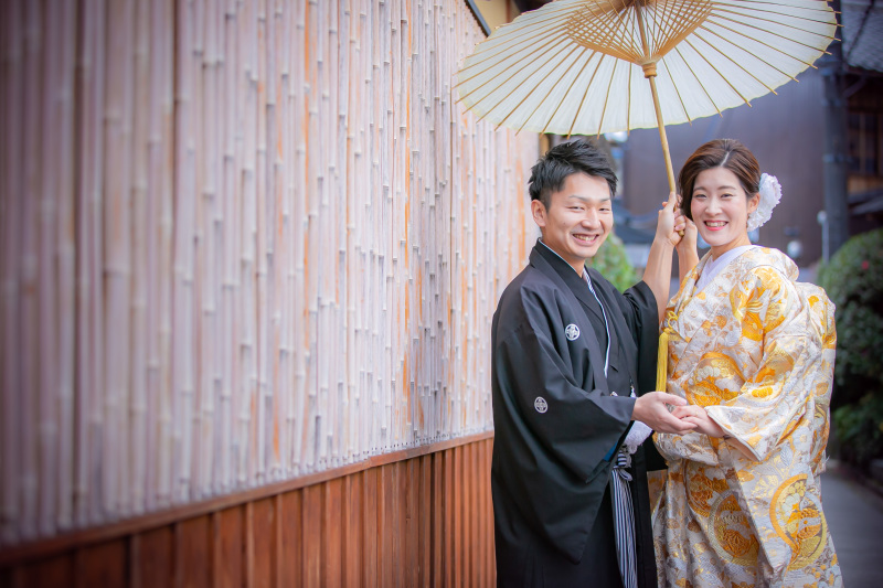 白い和傘と一緒に♪