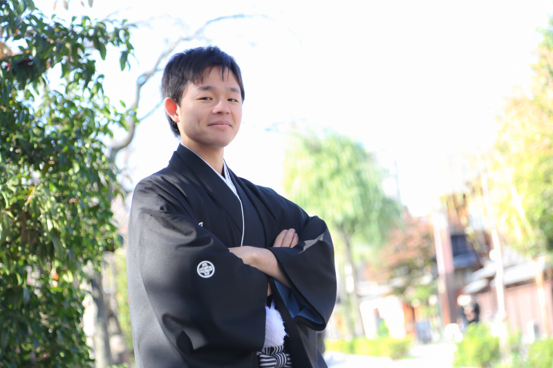 凛々しい新郎様