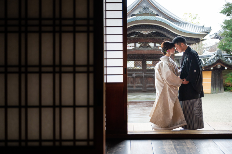 非公開の間に続く廊下