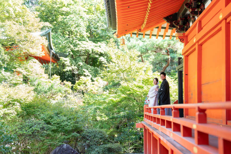 毘沙門堂で感じる四季の美しさ