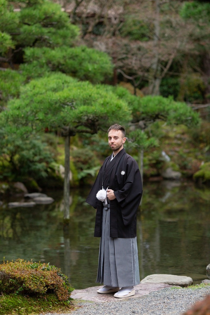 新郎様はきりりと