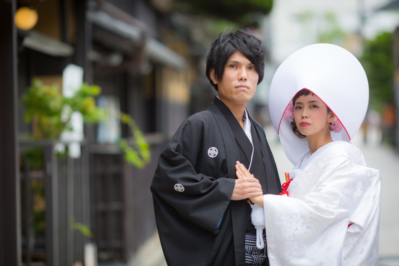 手を添えて・・・