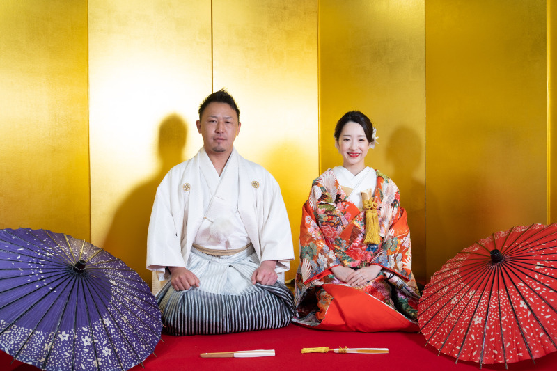 羽織り替えて和室