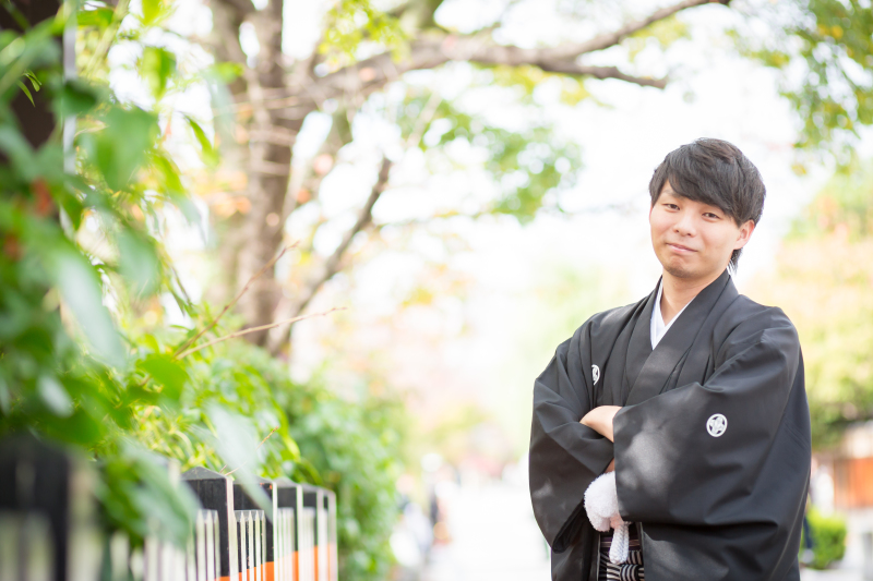 腕組でおとこらしく