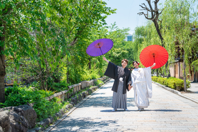 道の真ん中で！