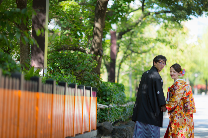 振り向きショット。