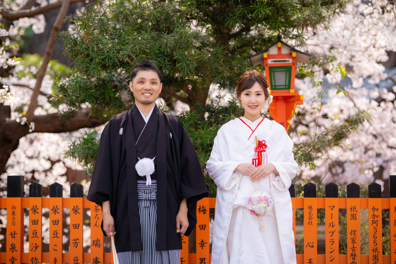 白無垢は赤をポイントに❤