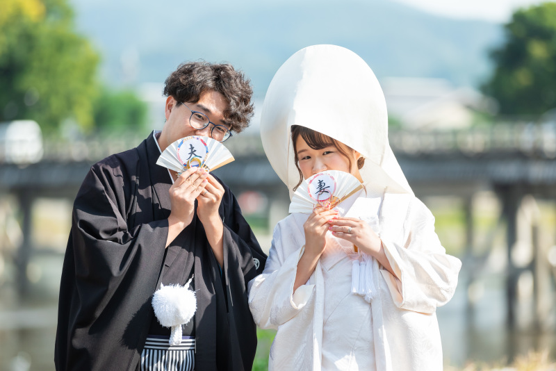 こそこそ話しちゃってる？