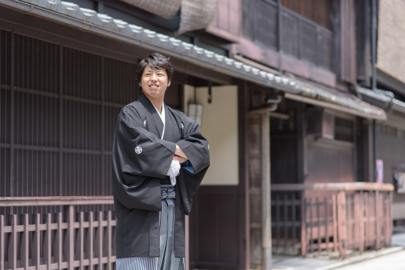 負けじと新郎様