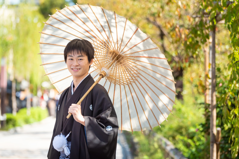 自然な笑顔はじけて
