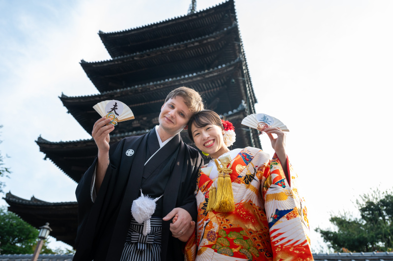 見上げる五重塔