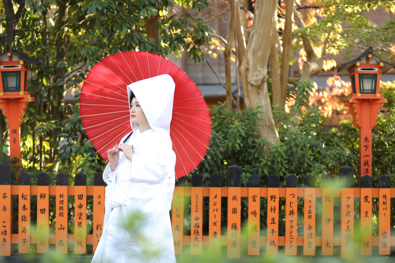 佇む綺麗な新婦様