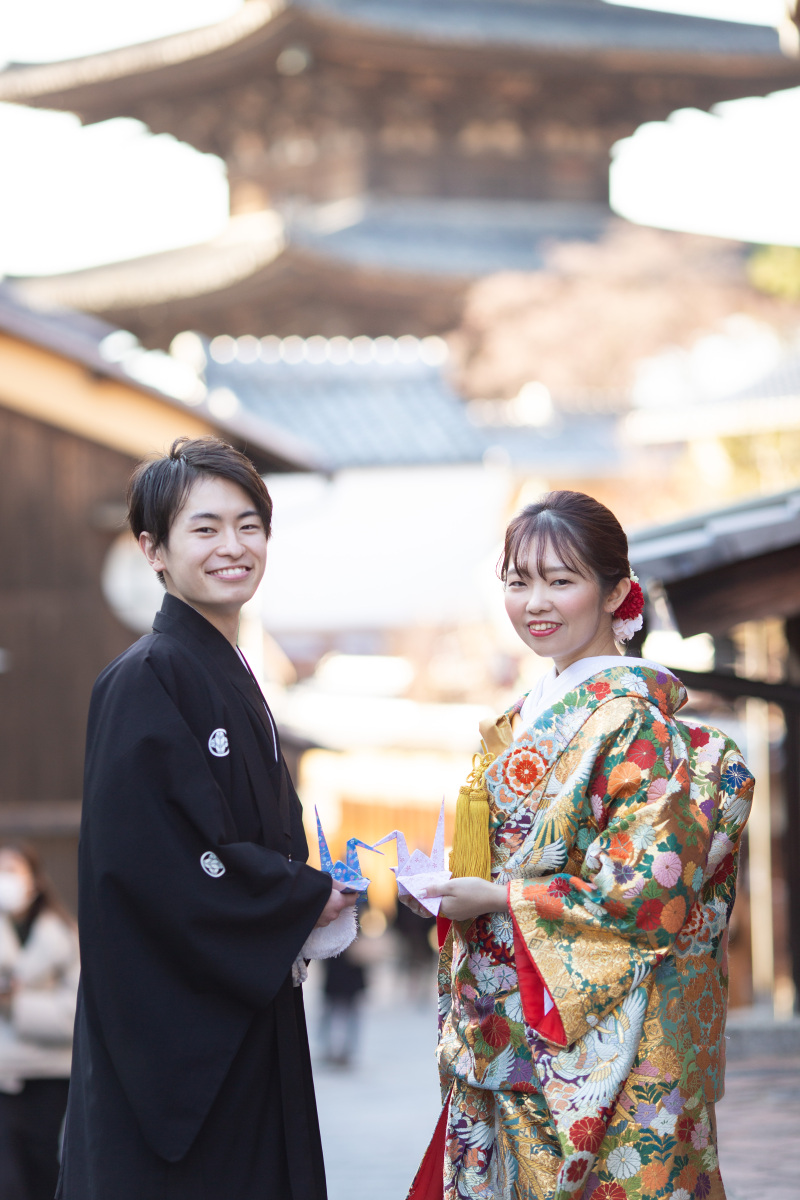 八坂の塔が西日でキラキラ