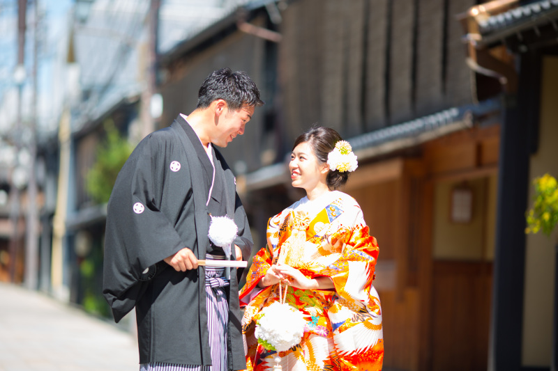 仲良く見つめ合って