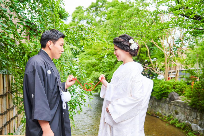 赤い糸ももって