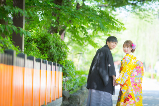 仲良く手をつないで♪