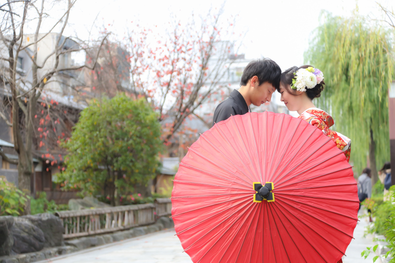 おでこごっつん