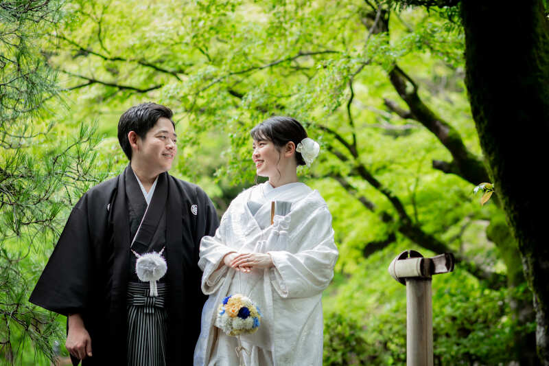 四季の移ろいを感じる庭園