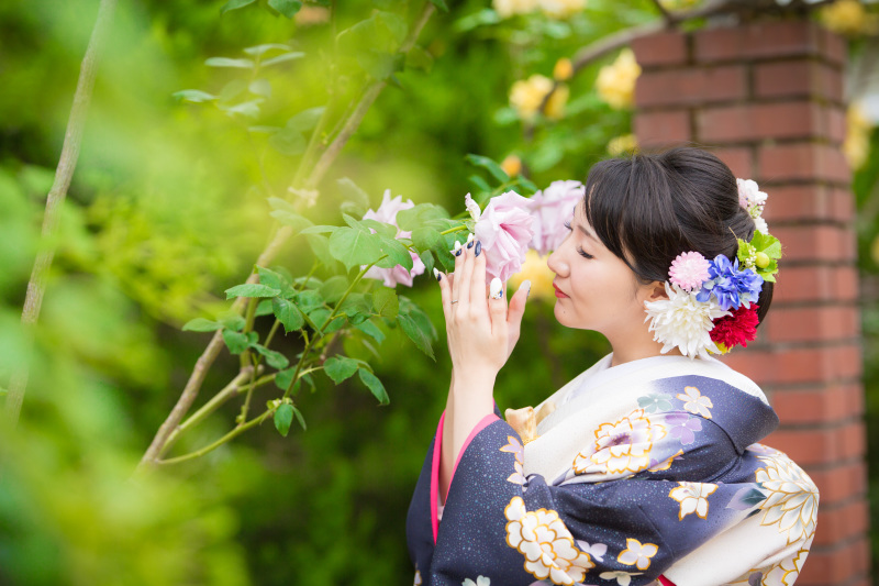 お花と新婦さん