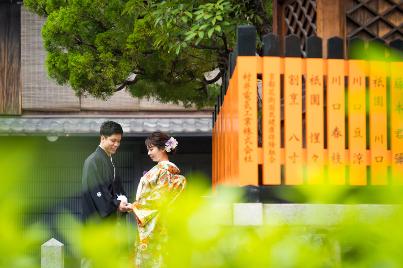 辰己神社の赤柵