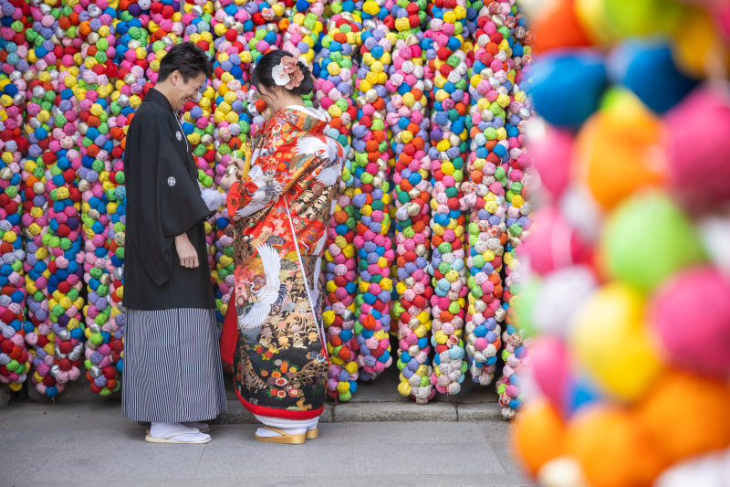 くくりざるに囲まれて