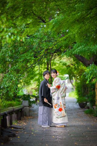 深い緑の中で。