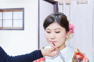 お支度シーン。