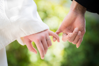 青空の下キラキラと