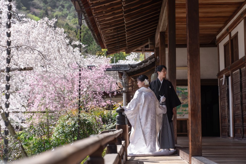 【1万円OFF&特典付】春の京都でお得に撮影!和装2点×ロケ2ヵ所プラン