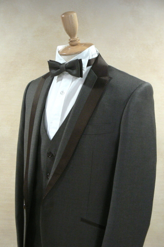 Ermenegildo Zegna ﾌﾞﾗｳﾝ