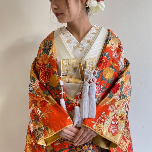 朱地瑞祥花車文　　