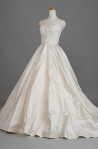 〈Romona Keveza〉 Melissa