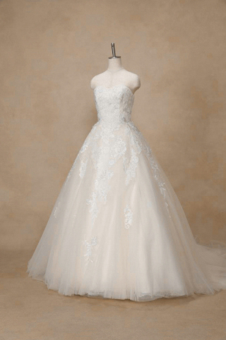 IVﾁｭｰﾙSi刺繍ｺｰﾄﾞﾚｰｽﾊｰﾄﾈｯｸ