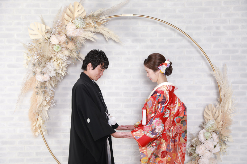 手を取り合ってぱしゃり