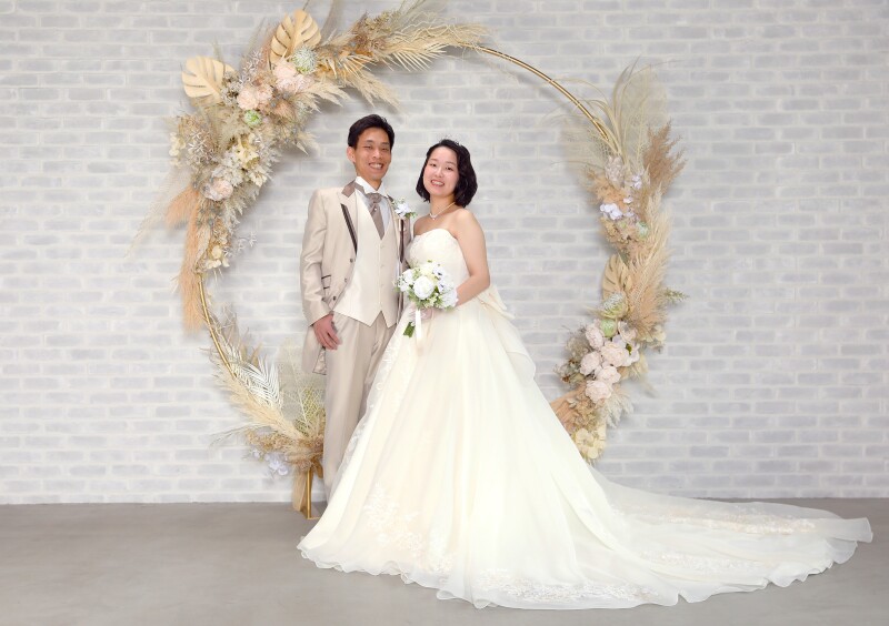 ウェディングドレスでおふたりショット♪