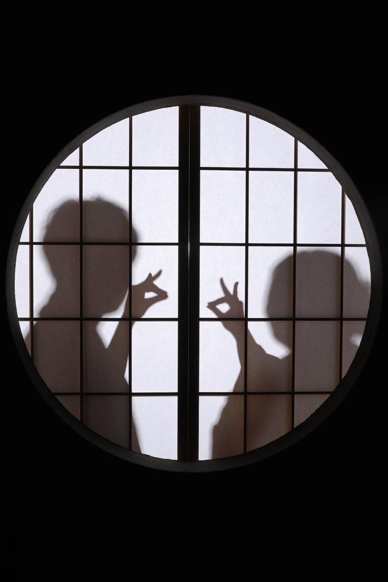 影絵遊びを思い出して…