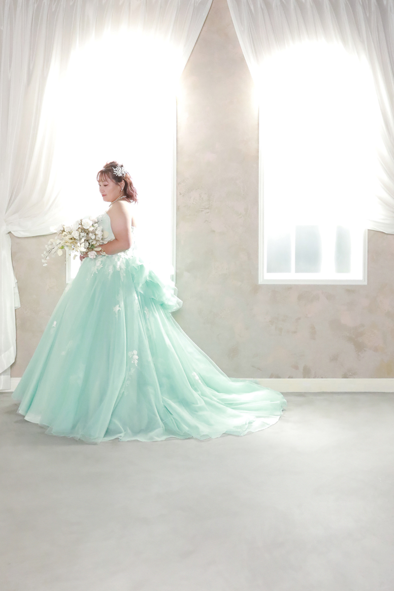 カラードレス　ソロショット