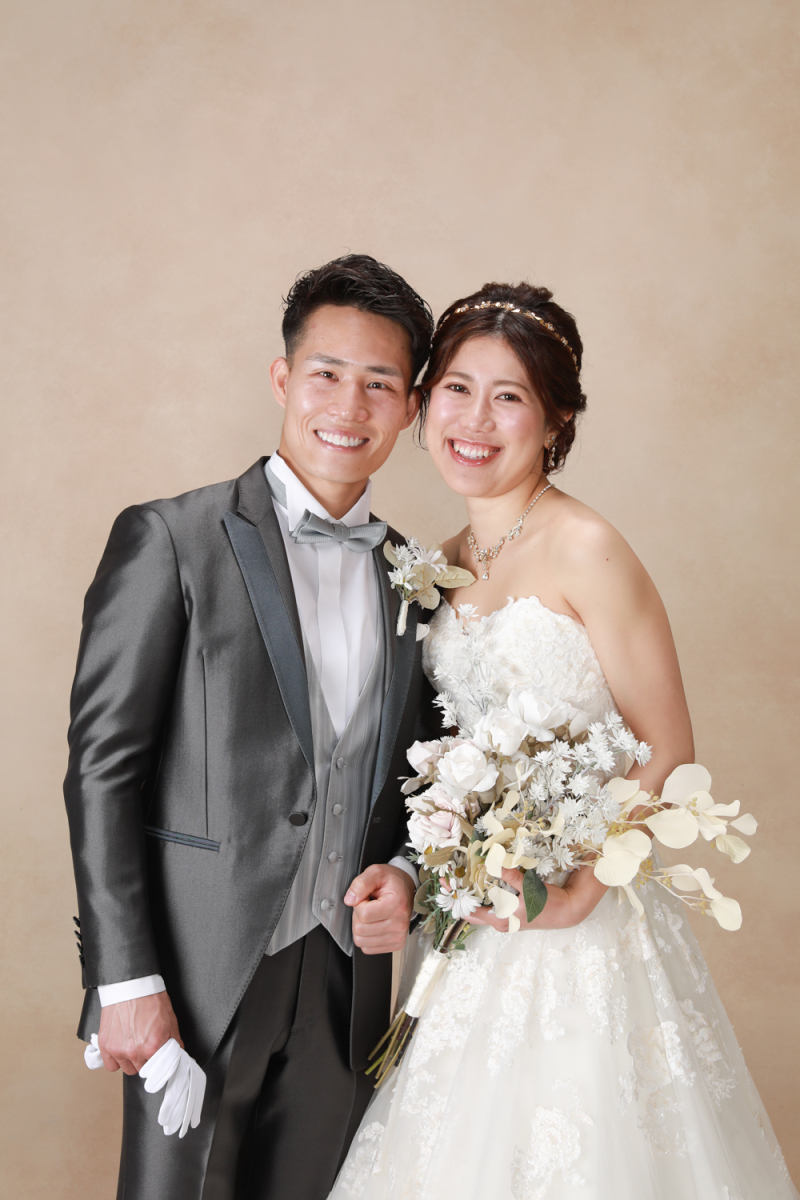 ウェディングドレス・タキシードショット２