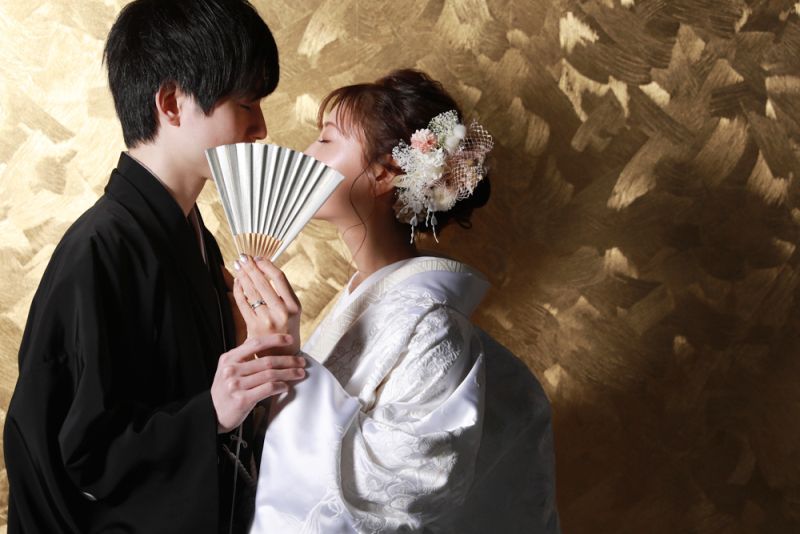 扇子キスショット