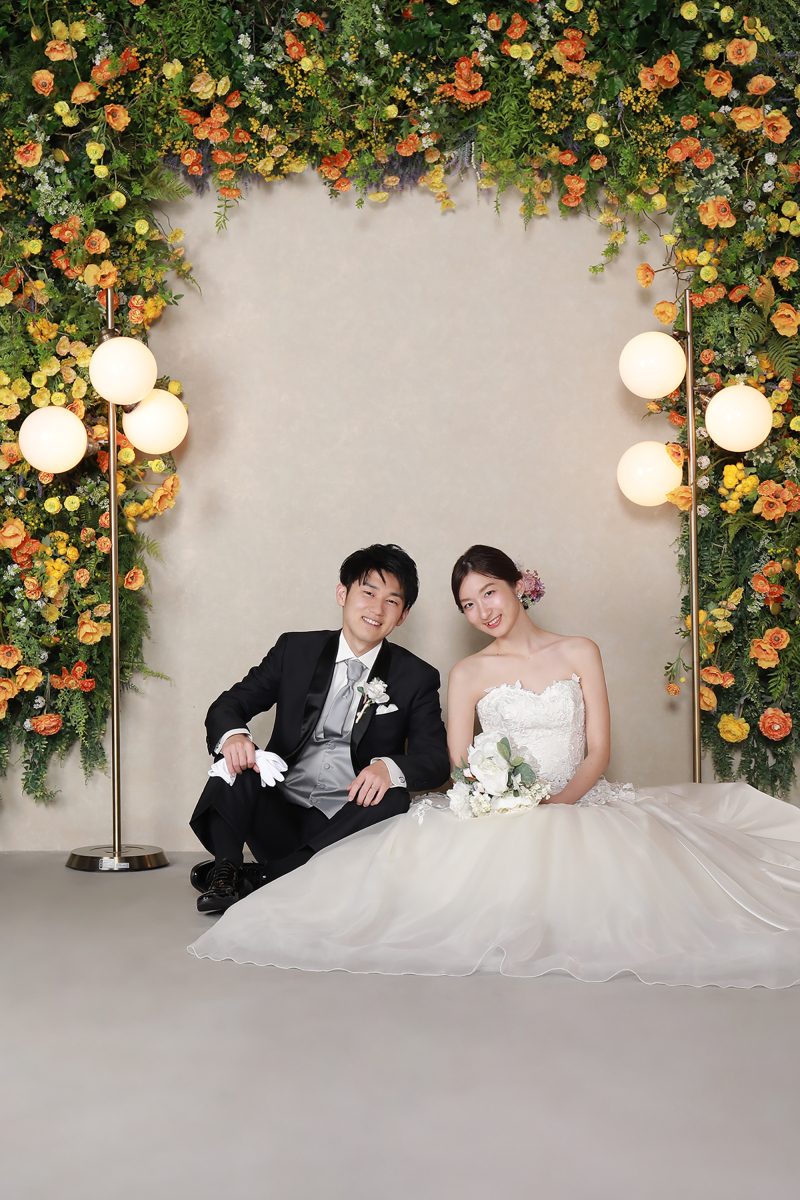 洋装おすわりショット