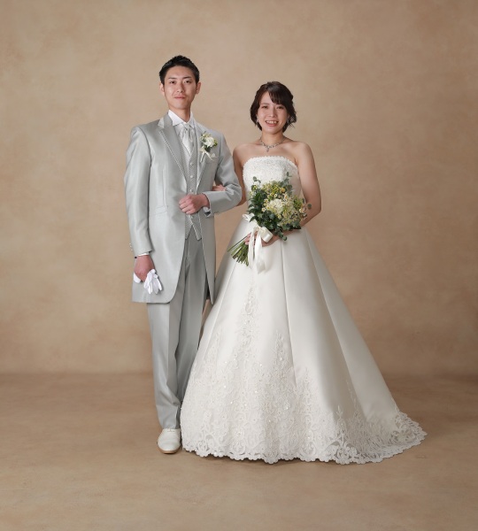 ベージュ背景で格式スタイル！