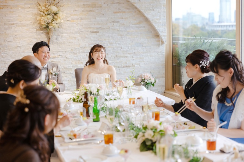 みんなで楽しくご会食!(^^)!