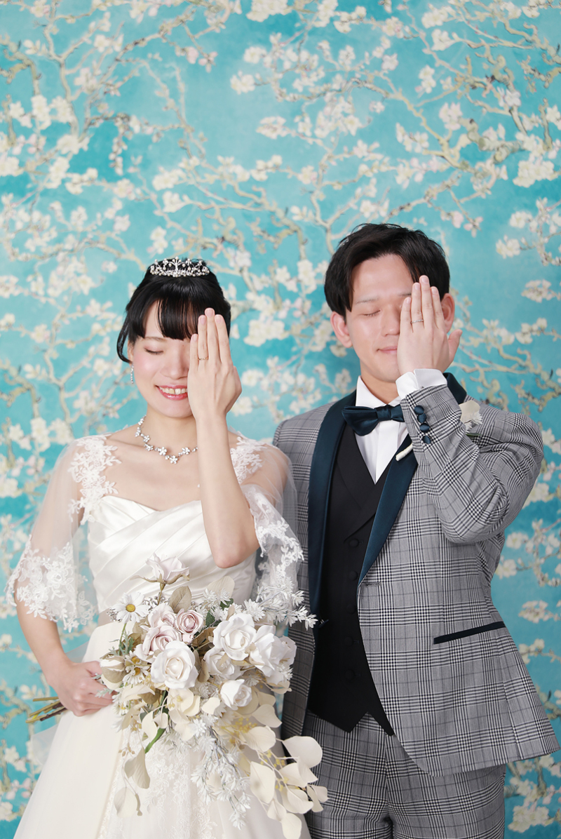 洋装バストアップショット