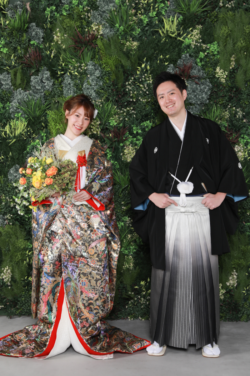 黒紋服・色打掛全身ショット