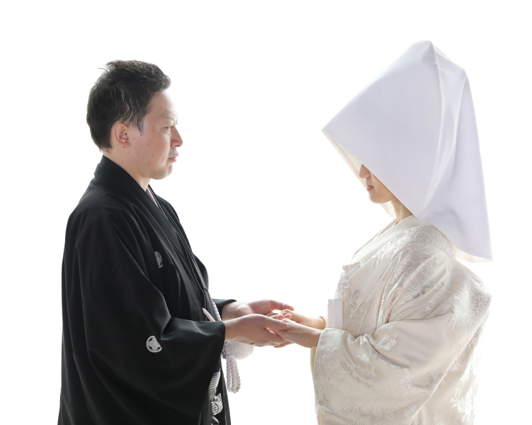 横からのショットも清楚な印象です