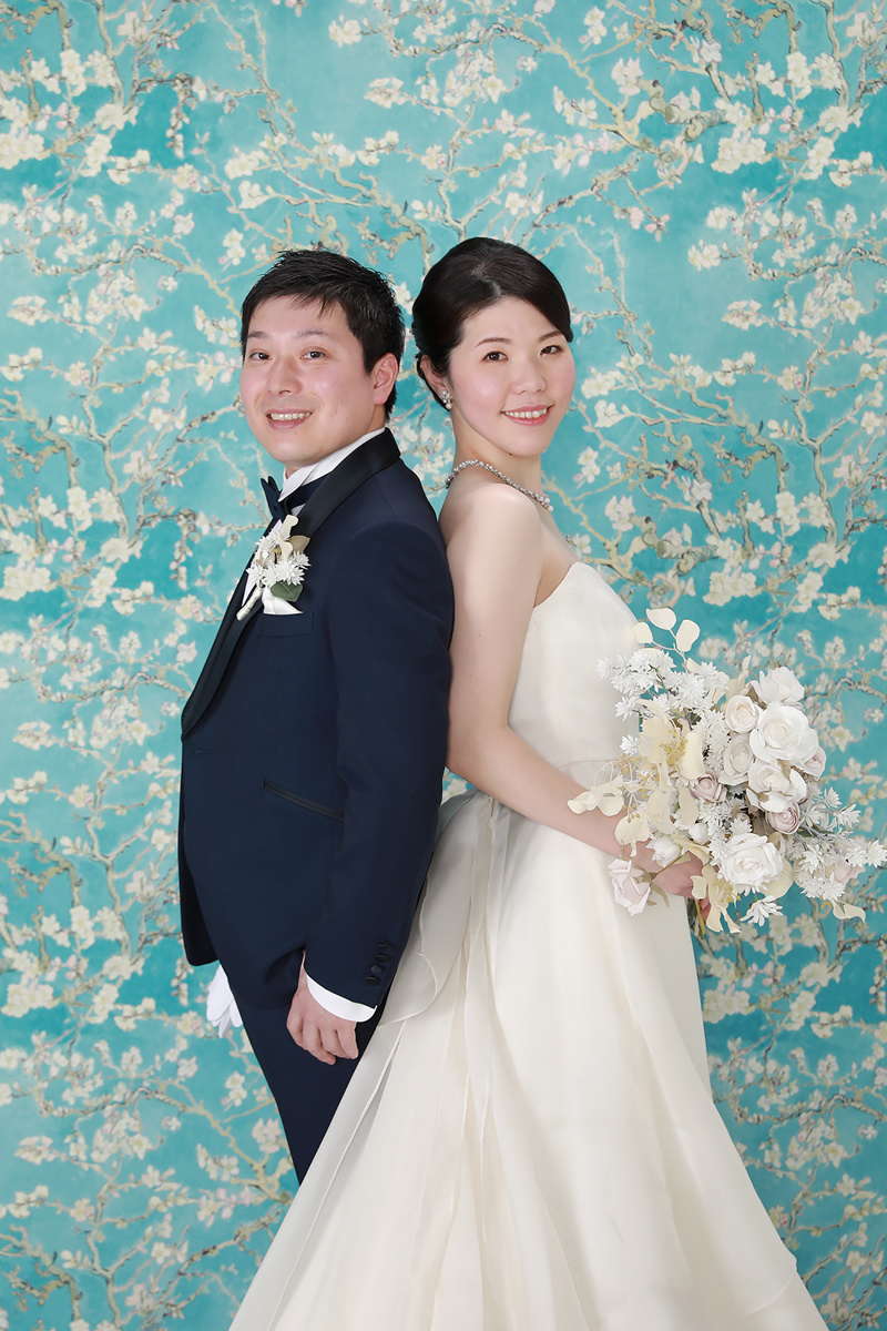 背中合わせショット