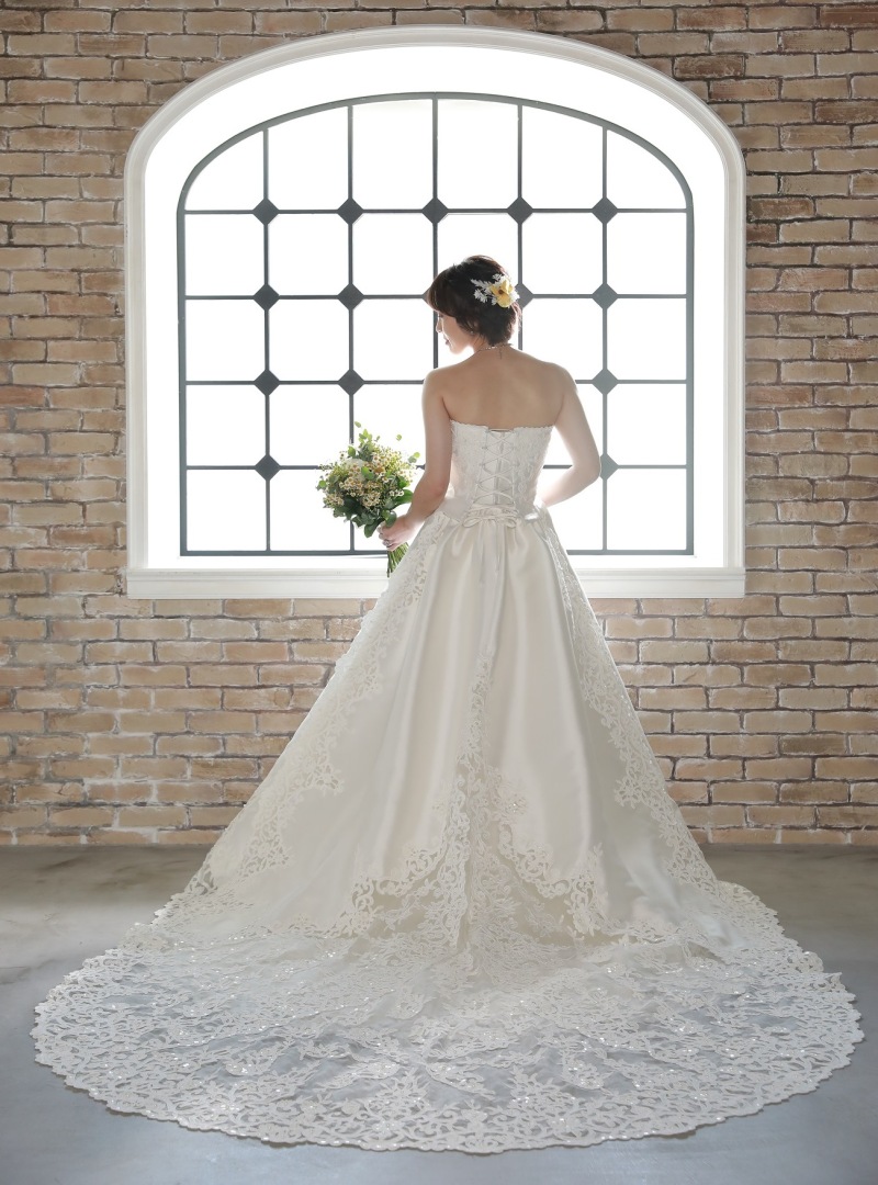 ドレスバックスタイルショット