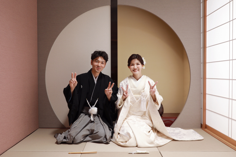 おふたり揃ってピースサイン