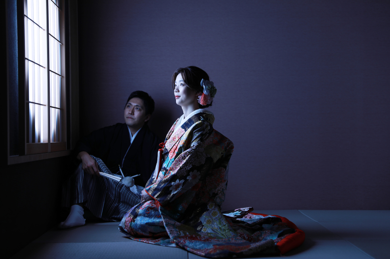 障子の先を見つめて…